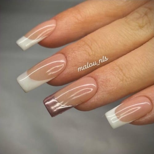 pose press on nails