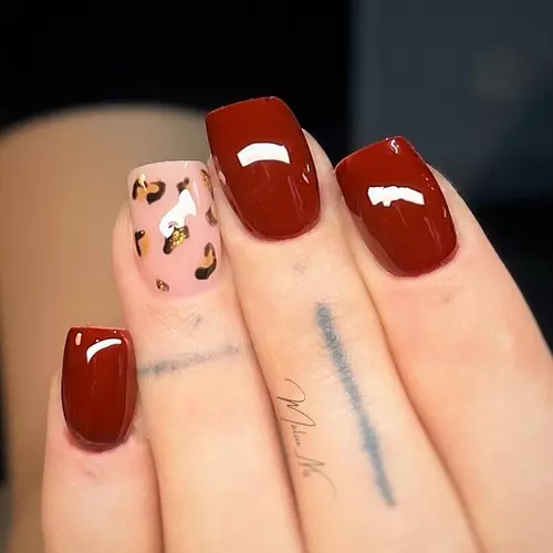 gainage rouge et zouzoute